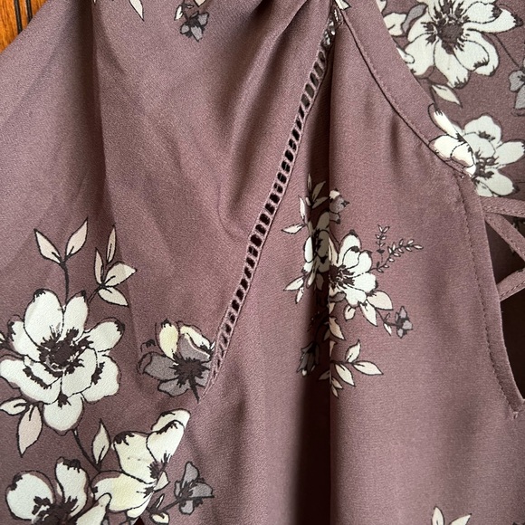 Maurice’s top - Grayish Purple Size Small - Picture 4 of 7